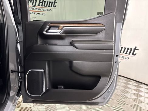 Used 2024 Chevrolet Silverado 1500 LT AWD/4WD image 27