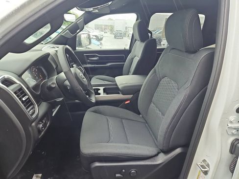 New 2026 RAM 1500 4x4 Crew Cab image 12
