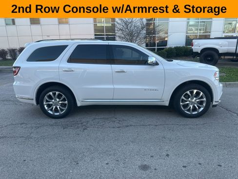 Used 2017 Dodge Durango Citadel w/ Premium Entertainment Group image 2