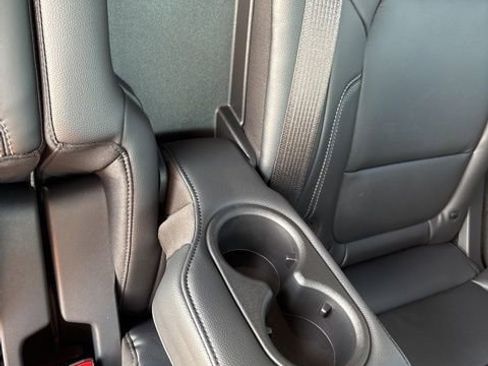 New 2025 Ford Bronco Outer Banks w/ Sasquatch Package image 41