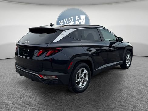 Used 2024 Hyundai Tucson SEL FWD image 3