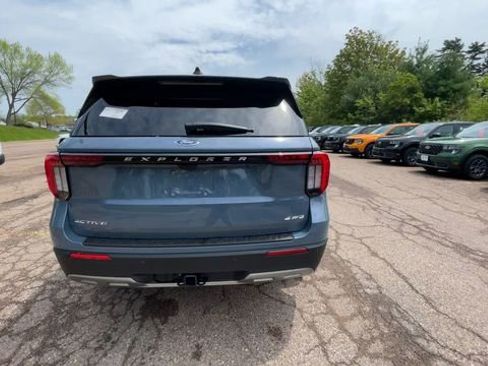 New 2026 Ford Explorer Active w/ Active Comfort Package AWD/4WD image 7