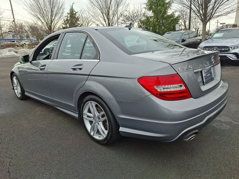 Used 2013 Mercedes-Benz C 300 Sport image 4