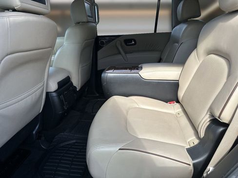 Used 2019 Nissan Armada Platinum w/ Captain's Chairs Package RWD image 15