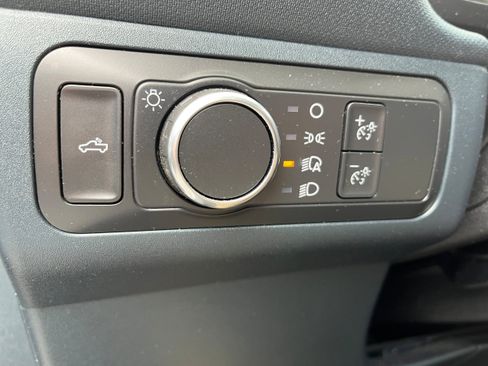 Certified 2022 Ford Maverick XLT image 17