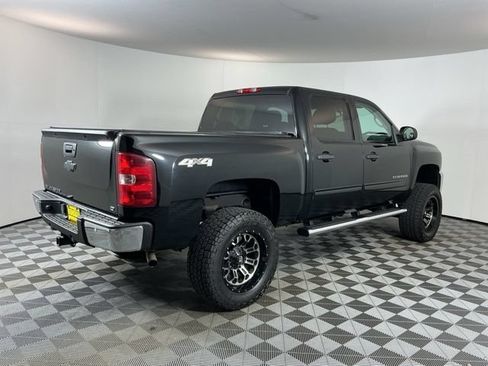 Used 2013 Chevrolet Silverado 1500 LT w/ All-Star Edition AWD/4WD image 4