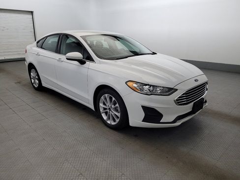 Used 2020 Ford Fusion SE FWD image 13