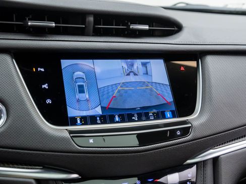 New 2026 Cadillac XT5 Sportv w/ LPO, Floor Liner Package image 25