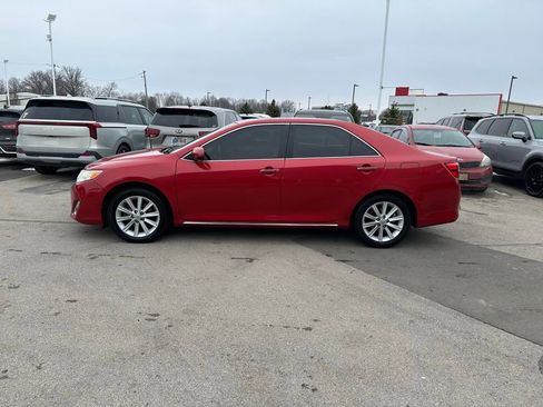 Used 2012 Toyota Camry XLE image 4