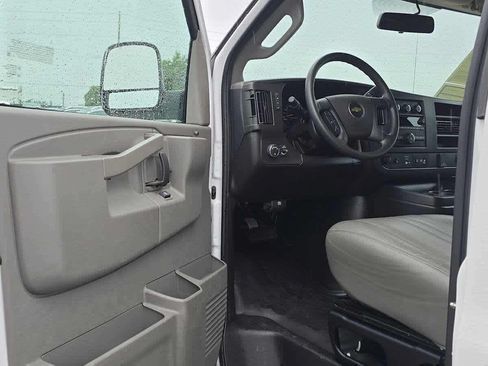 Used 2025 Chevrolet Express 2500 Extended w/ Driver Convenience Package RWD image 22