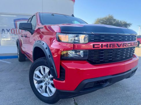 Used 2019 Chevrolet Silverado 1500 Custom image 14