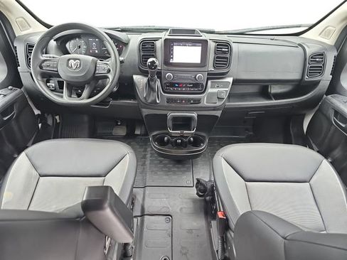 Used 2025 RAM ProMaster 2500 w/ Convenience Group FWD image 11