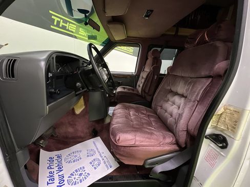 Used 1993 Ford E-250 and Econoline 250 Heavy-Duty Extended RWD image 18