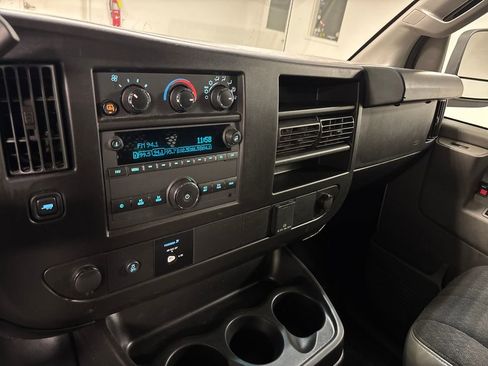 Used 2024 Chevrolet Express 2500 w/ Driver Convenience Package image 38