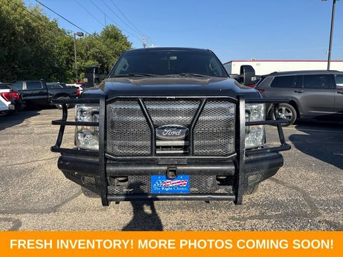 Used 2021 Ford F250 Lariat w/ Lariat Value Package AWD/4WD image 2