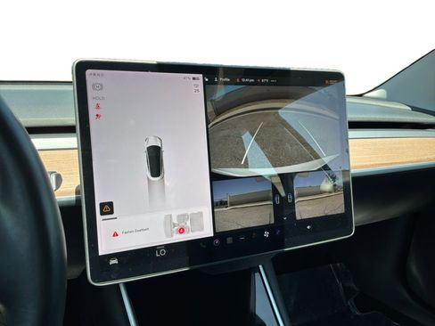 Used 2019 Tesla Model 3 Long Range RWD image 13