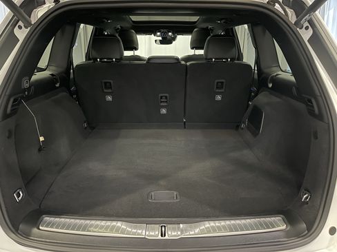 Used 2023 Jeep Grand Cherokee Overland AWD/4WD image 27