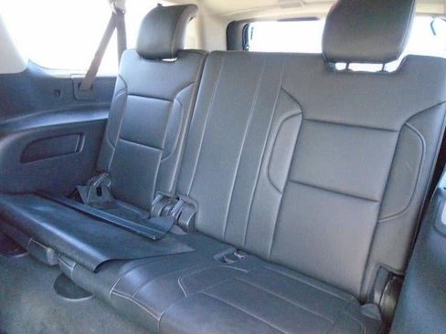 Used 2017 Chevrolet Suburban LT AWD/4WD image 24