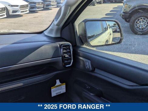 New 2025 Ford Ranger XLT w/ Black Appearance Package RWD image 18