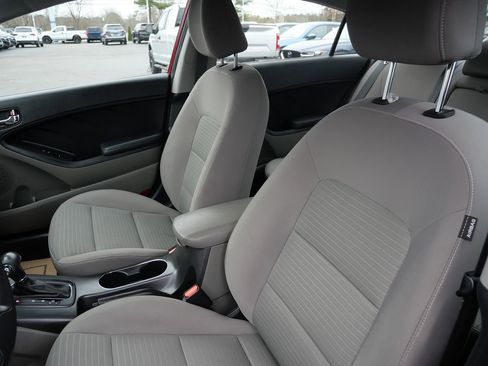 Used 2016 Kia Forte LX w/ LX Popular Plus Package image 11