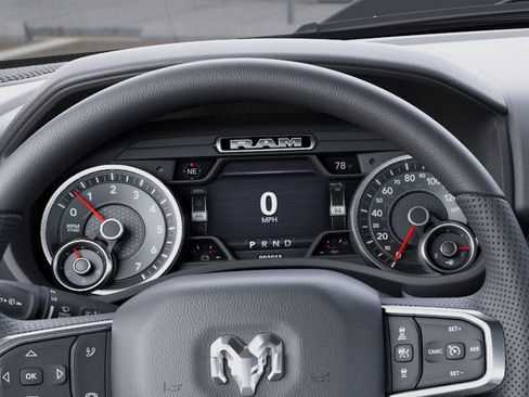 New 2026 RAM 1500 Express AWD/4WD image 32
