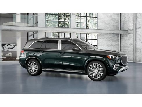 Used 2024 Mercedes-Benz Maybach GLS 600 4MATIC image 13
