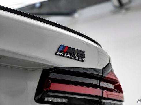 Used 2023 BMW M5 w/ Competition Package image 30