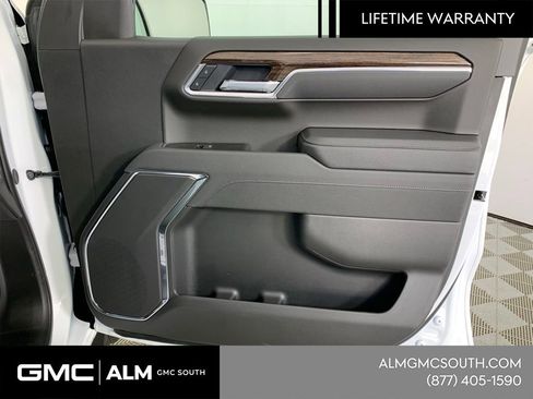 New 2026 GMC Sierra 1500 SLE w/ X31 Off-Road Package image 30