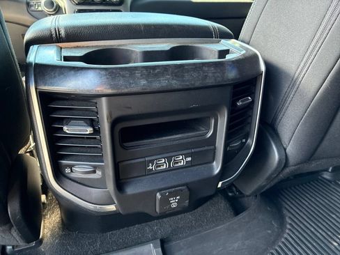 Used 2019 RAM 1500 Big Horn AWD/4WD image 25