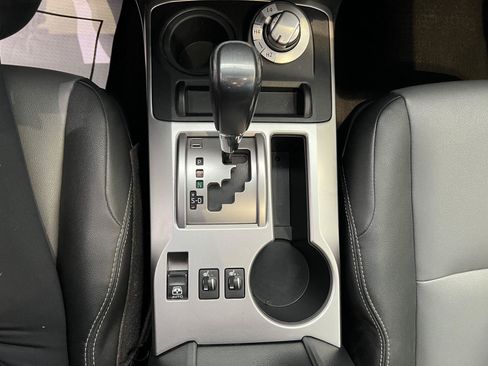 Used 2019 Toyota 4Runner SR5 Premium AWD/4WD image 24