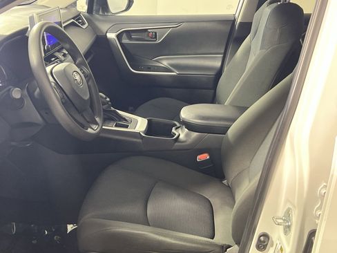 Used 2024 Toyota RAV4 LE image 13
