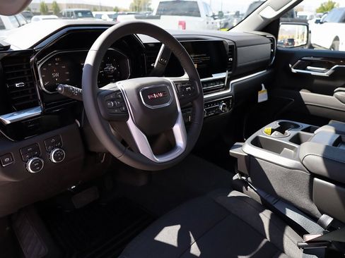 New 2026 GMC Sierra 1500 Elevation image 12