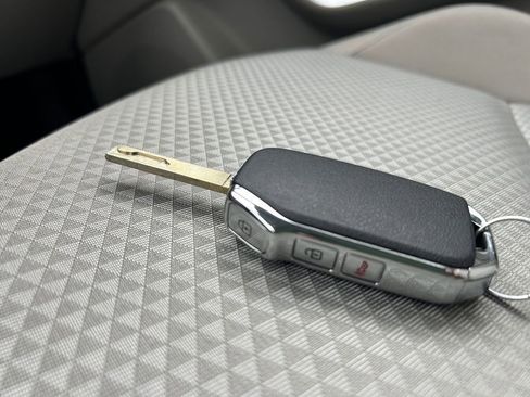 Used 2025 Kia Soul S image 33