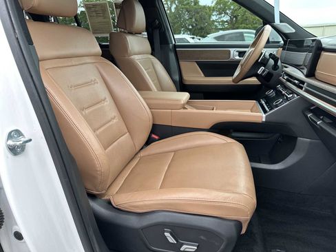 Used 2025 Hyundai Santa Fe Limited FWD image 28