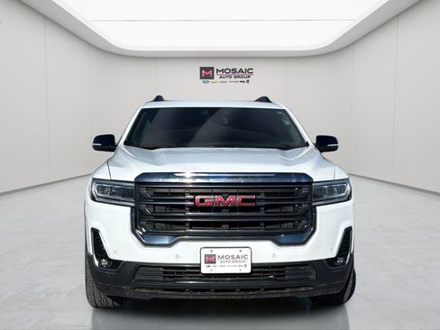 Used 2022 GMC Acadia AT4 image 2
