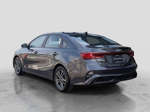 Certified 2023 Kia Forte LXS w/ LXS Technology Package FWD image 9