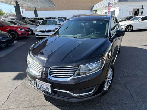Used 2016 Lincoln MKX Select FWD image 4