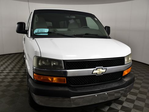 Used 2013 Chevrolet Express 3500 LT w/ LT Preferred Equipment Group RWD image 3
