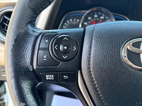 Used 2013 Toyota RAV4 Limited image 14