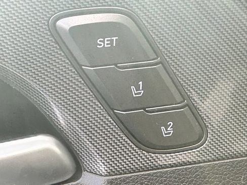 Used 2023 Hyundai Santa Fe Limited image 9