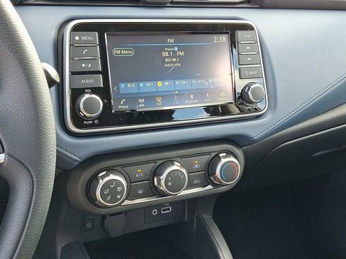 New 2025 Nissan Versa SV w/ Trunk Package image 12