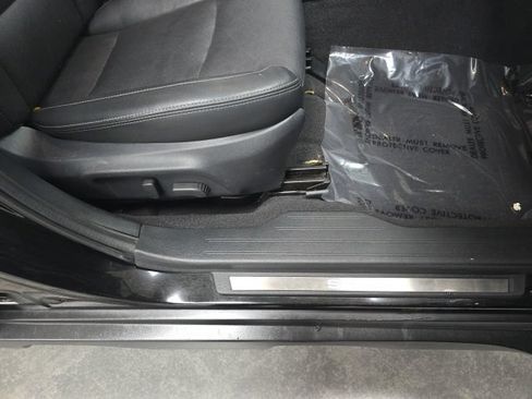 Used 2015 Subaru Outback 2.5i Limited AWD/4WD image 6