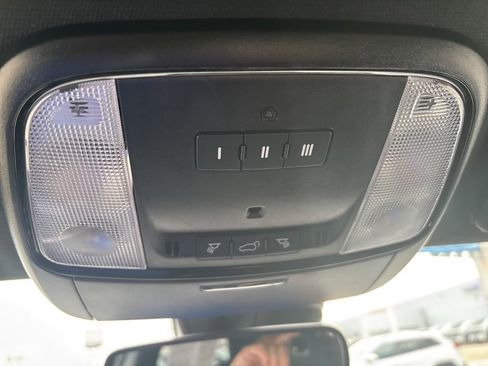 Used 2022 Dodge Durango GT image 38