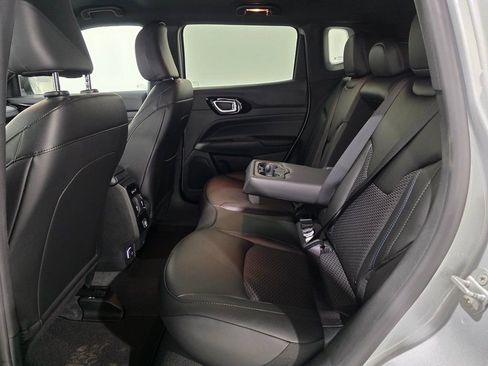 New 2026 Jeep Compass Latitude AWD/4WD image 21