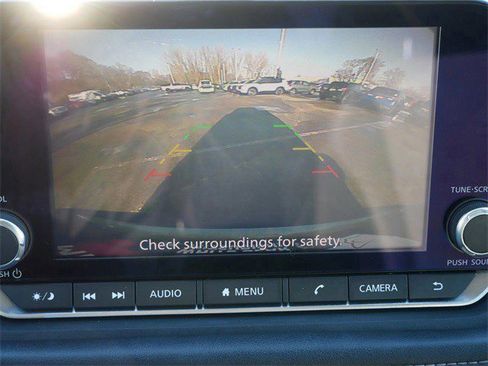 Used 2021 Nissan Rogue S image 28