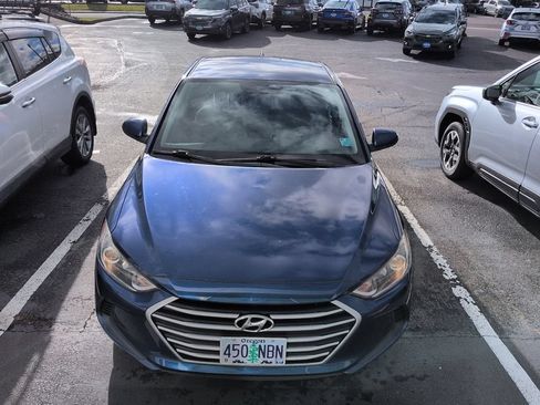 Used 2018 Hyundai Elantra SEL FWD image 2