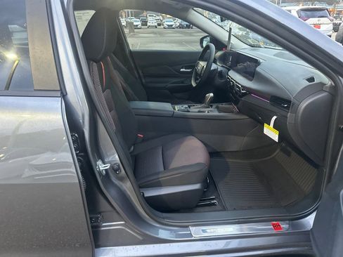 New 2026 Nissan Sentra SR w/ Floor Mat Package image 13