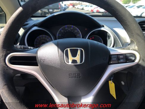 Used 2013 Honda Fit image 12
