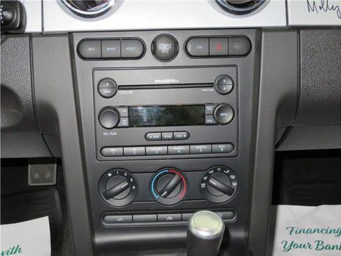 Used 2006 Ford Mustang GT image 6