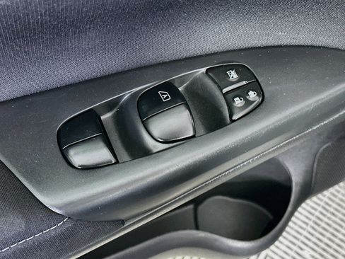 Used 2014 Nissan Sentra SV FWD image 15